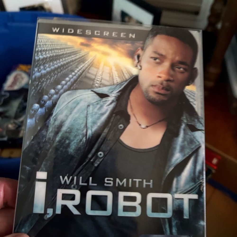 I, Robot DVD - Black and Gray